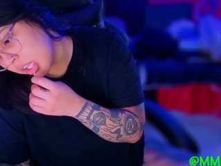 miacanelaxo webcam model stream image