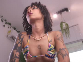 cooper_reds webcam model stream image