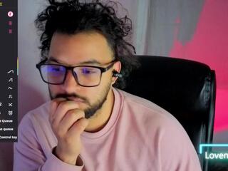 Amir Haidar webcam model stream image