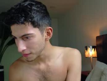 ethan_skiny_ webcam model stream image