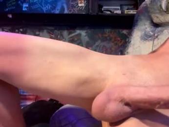 howbowdadareboy33 webcam model stream image