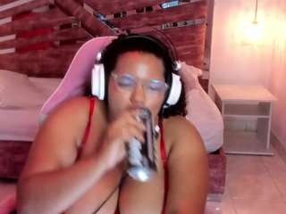 mhia-rey webcam model stream image