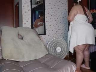 kristenhill webcam model stream image