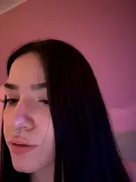 ShannonShanny webcam model stream image