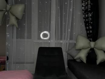 hi_popsy webcam model stream image