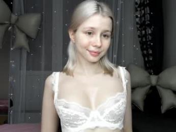 hi_popsy webcam model stream image