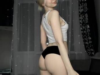hi_popsy webcam model stream image