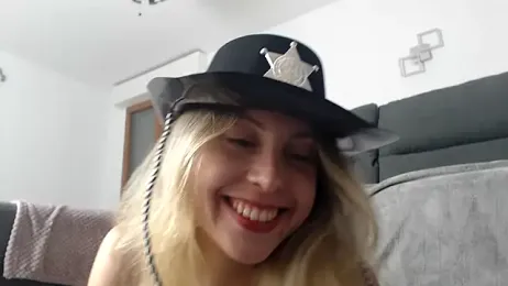 L_Sofia webcam model stream image