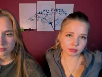 naya_dream webcam model stream image