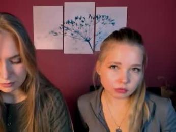 naya_dream webcam model stream image