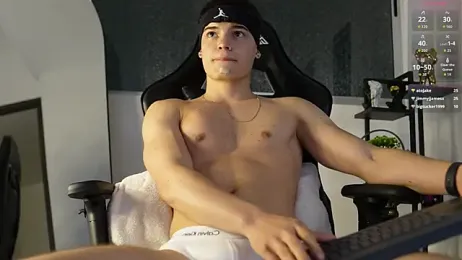 Max_cortes1 webcam stripchat model stream image