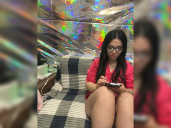 LEYLA_FOXY webcam model stream image