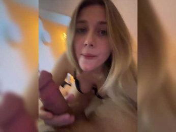 Poison_Kiss webcam model stream image