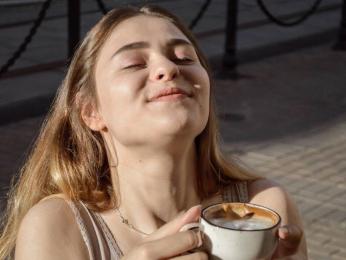 KellyMontrose webcam model stream image