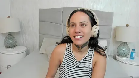 Naomii_BDSM webcam model stream image