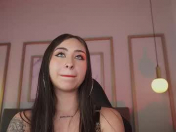 cloe_martinez_ webcam model stream image