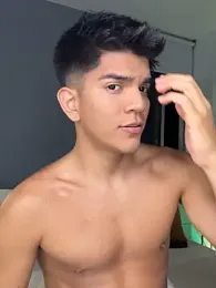 OnlySantty webcam model stream image