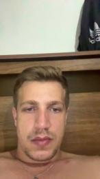 Mefil webcam model stream image