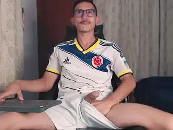 HomeAloneK webcam model stream image
