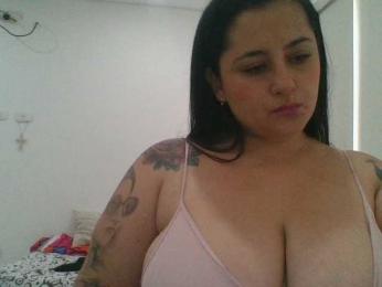 Mariana webcam model stream image