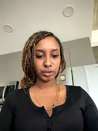 Your_Paris webcam stripchat model stream image