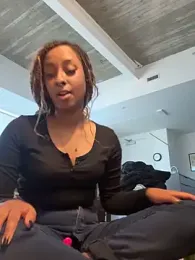 Your_Paris webcam model stream image