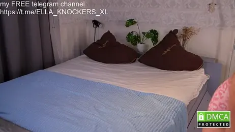 ella_knockers_xl webcam model stream image