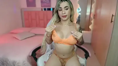 lunesweet webcam model stream image