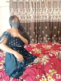Cute-Bhavya webcam model stream image