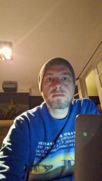LickasBelgium webcam model stream image