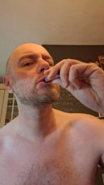 LickasBelgium webcam model stream image