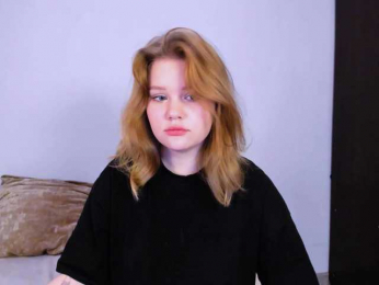 Lasey webcam model stream image
