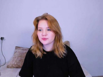 Lasey webcam model stream image