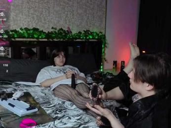 KawaiiHornyArtists webcam model stream image