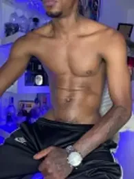 AaronCruz_ webcam model stream image