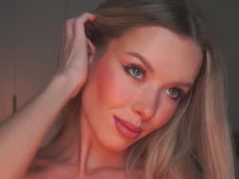 agent_blonde webcam model stream image