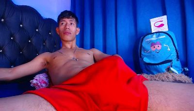 Dareck18 webcam model stream image