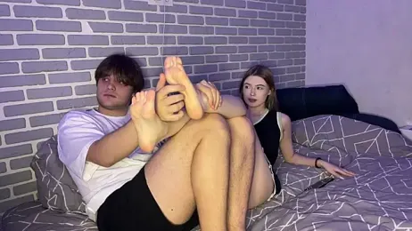 fetchingcouplee webcam model stream image