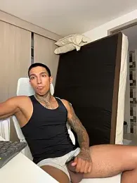 sendfer webcam stripchat model stream image