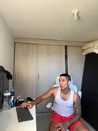 sendfer webcam stripchat model stream image