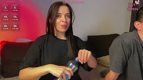 hako_emm webcam stripchat model stream image