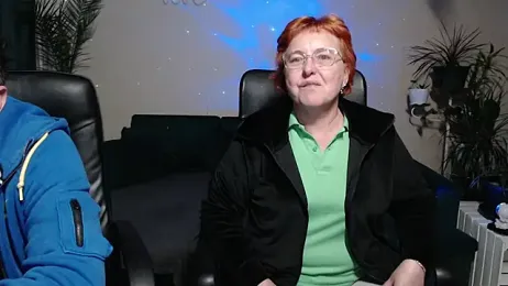 JoannaAndNeighbour webcam model stream image