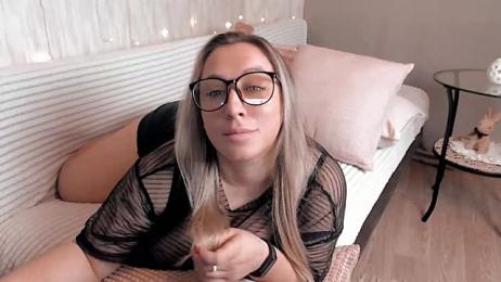 CumOnMy_Tits webcam model stream image