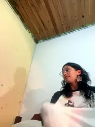 Gaia_16 webcam stripchat model stream image