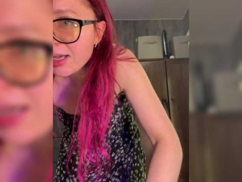 emma4you webcam bongacams model stream image