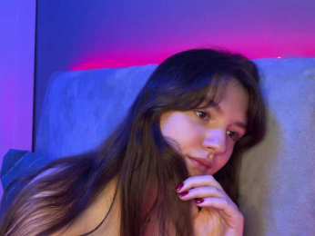 AlisaRichGold webcam model stream image