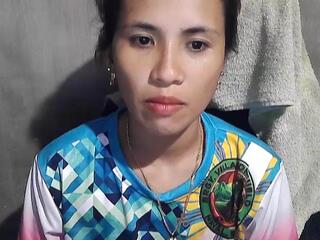 Bella Islove webcam model stream image