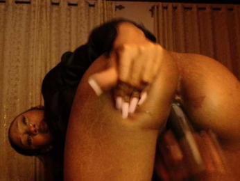 adriana_crystal webcam model stream image