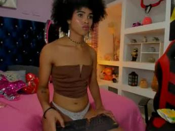 zaira_sofiaa_ webcam model stream image