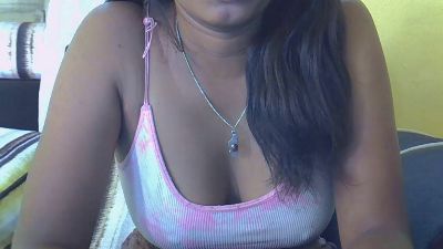 Crystal_bella webcam model stream image